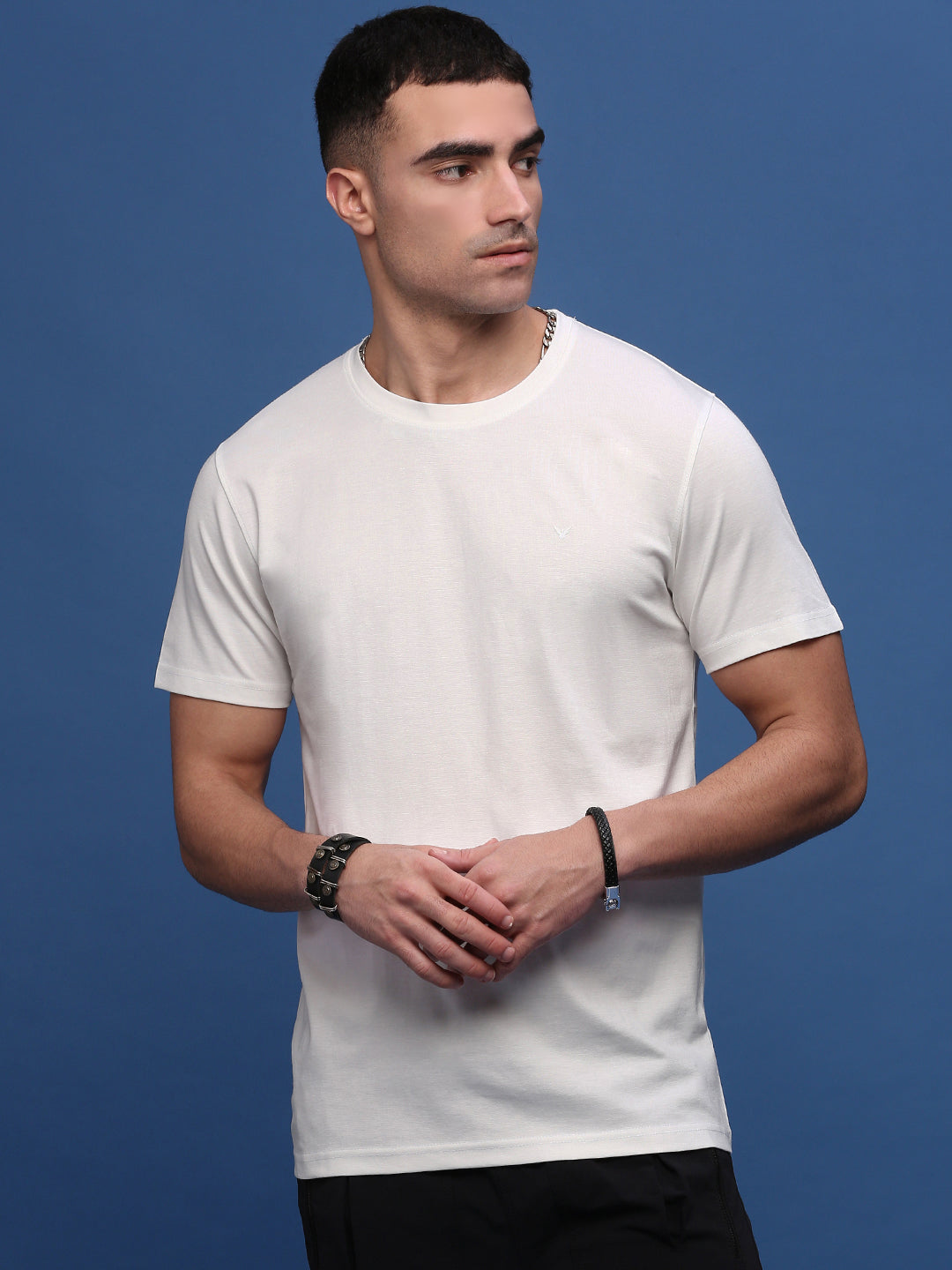 Men White Slim Fit T Shirt