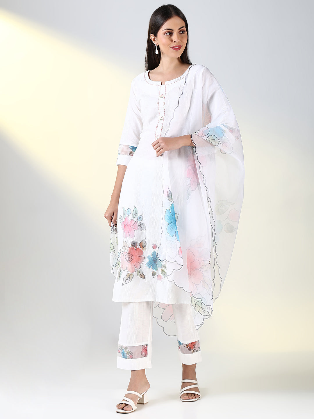 Women White Floral Straight Kurta Set with Dupatta