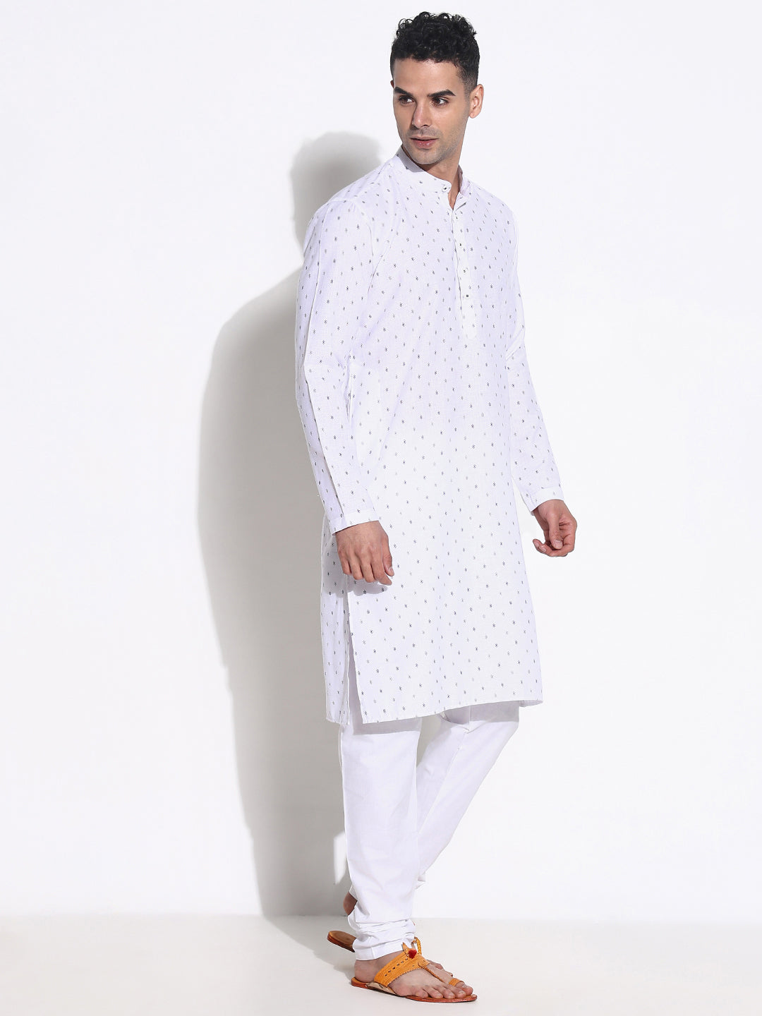 Men White Geometric Kurta Set