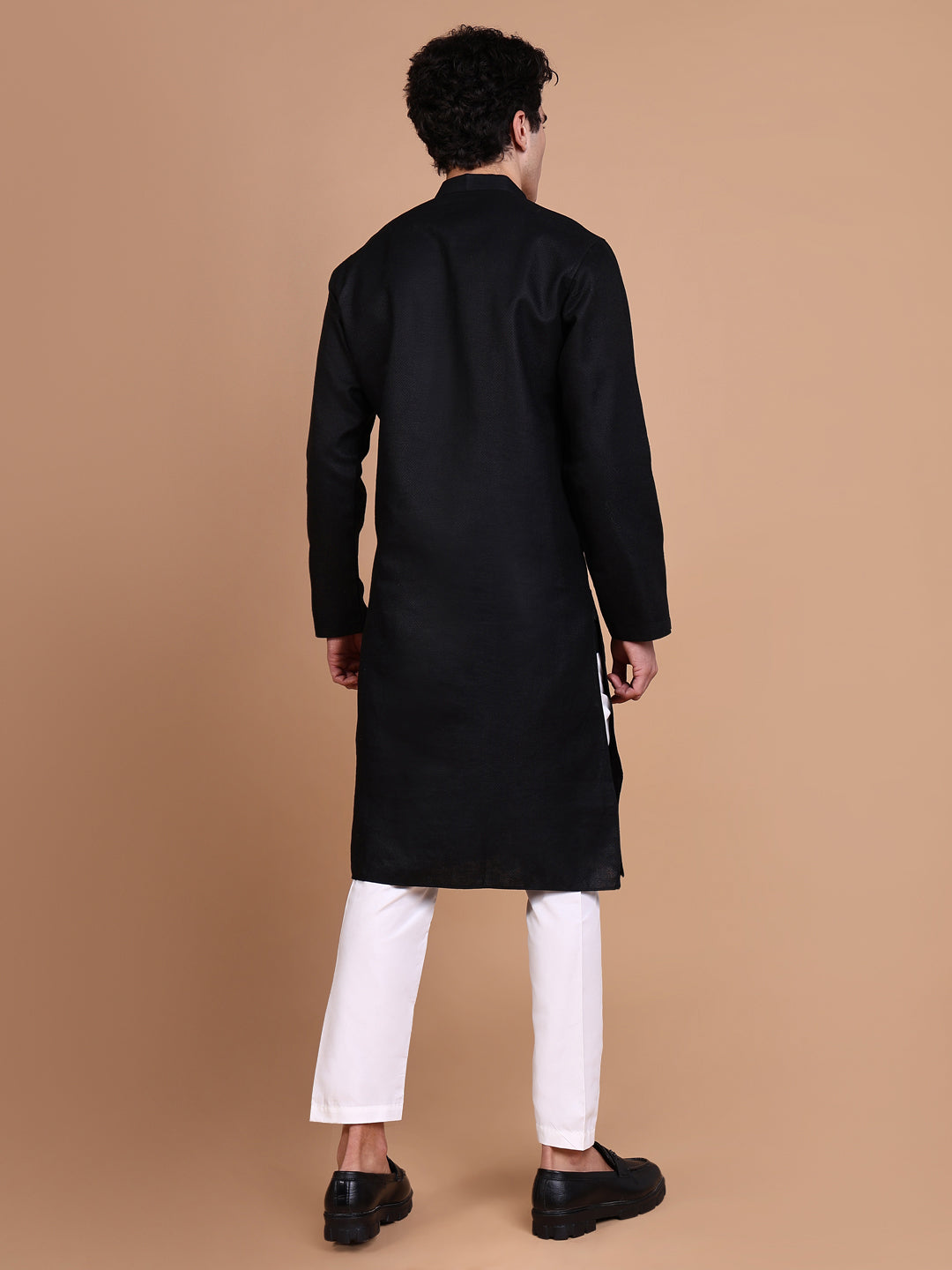 Men Black Geometric Kurta Set