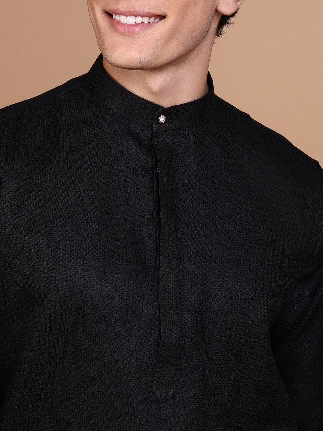 Men Black Geometric Kurta Set