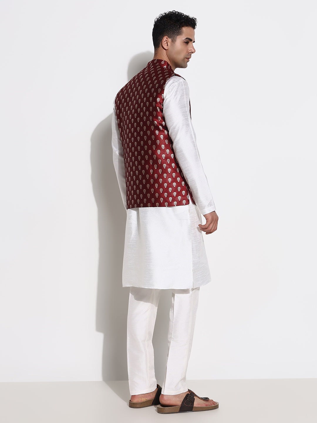 Men White Solid Kurta Set with Nehru Jacket