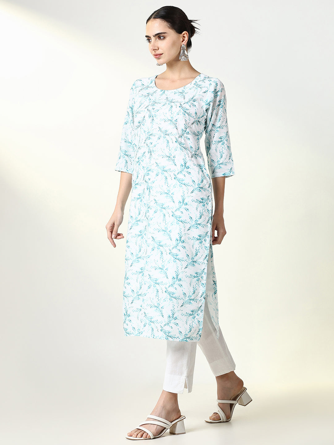 Women White Floral Straight Kurta