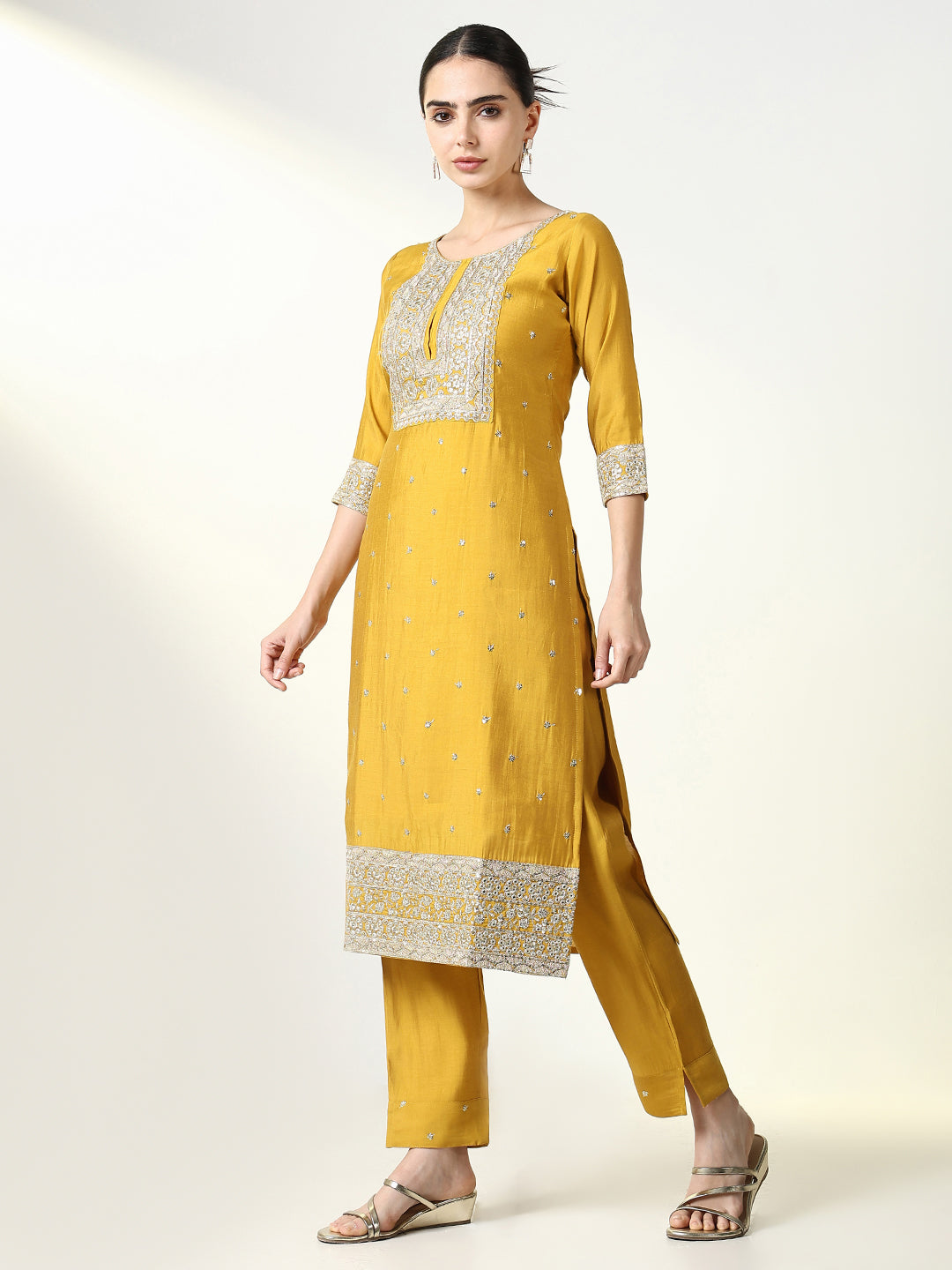 Women Solid Yellow Straight Kurta Set with Dupatta