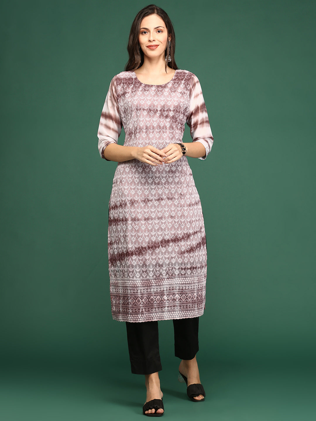 Women Mauve Embellished Straight Kurta