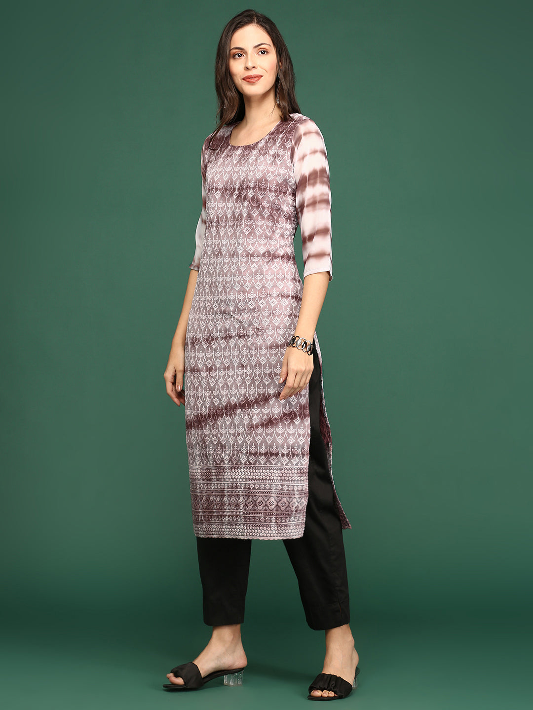 Women Mauve Embellished Straight Kurta