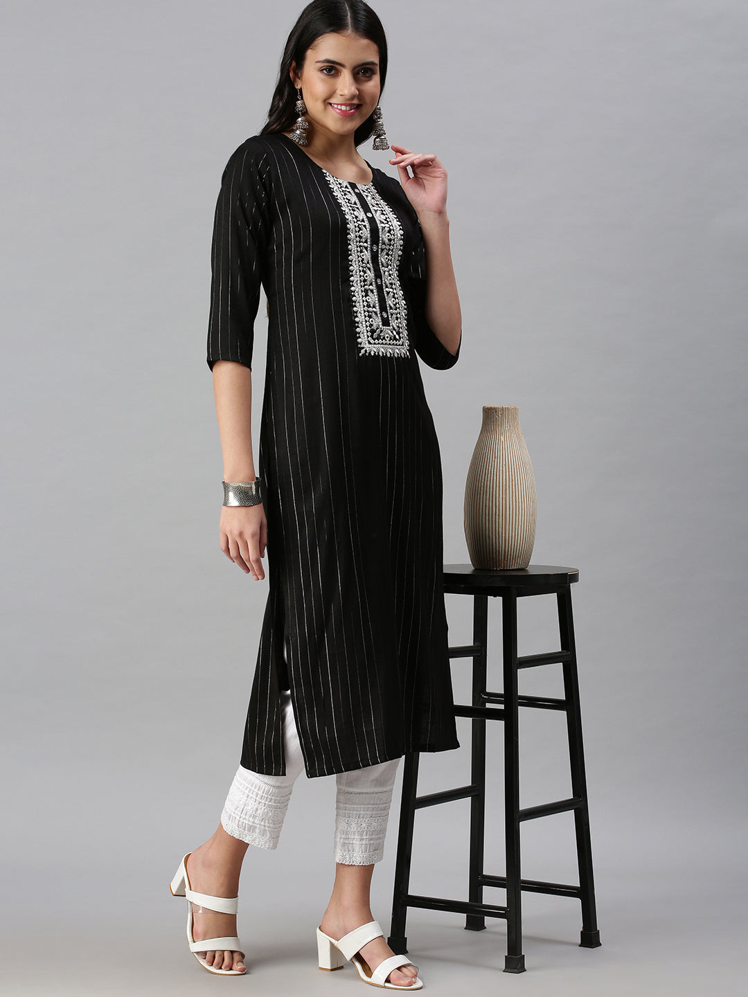 Women Yoke Design Black Straight Kurta