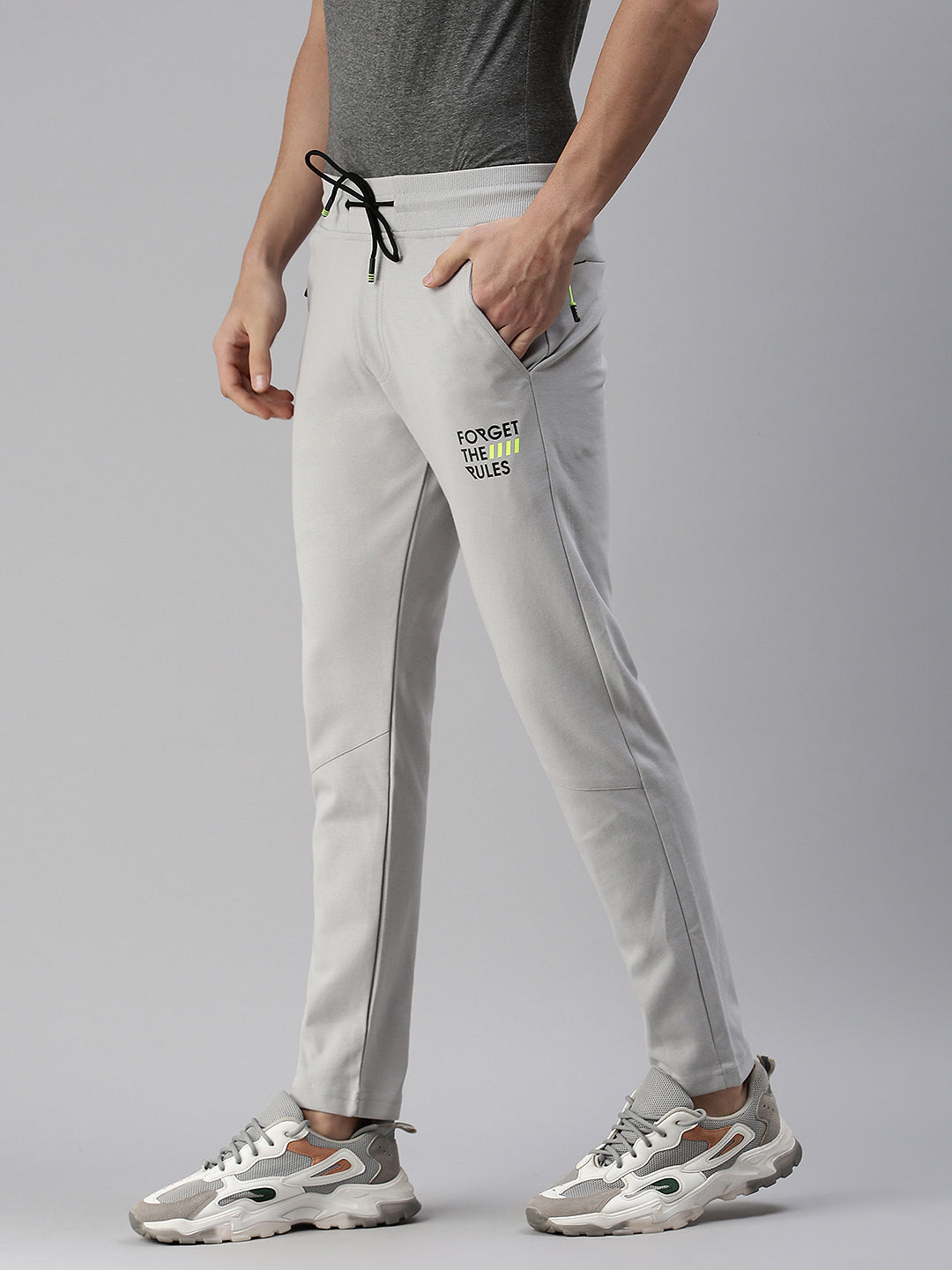 Men Solid Grey Regular Fit Trackpant