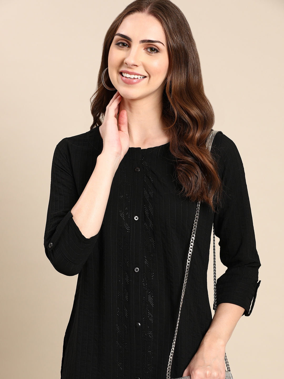 Women Scoop Neck Solid Black Straight Kurta