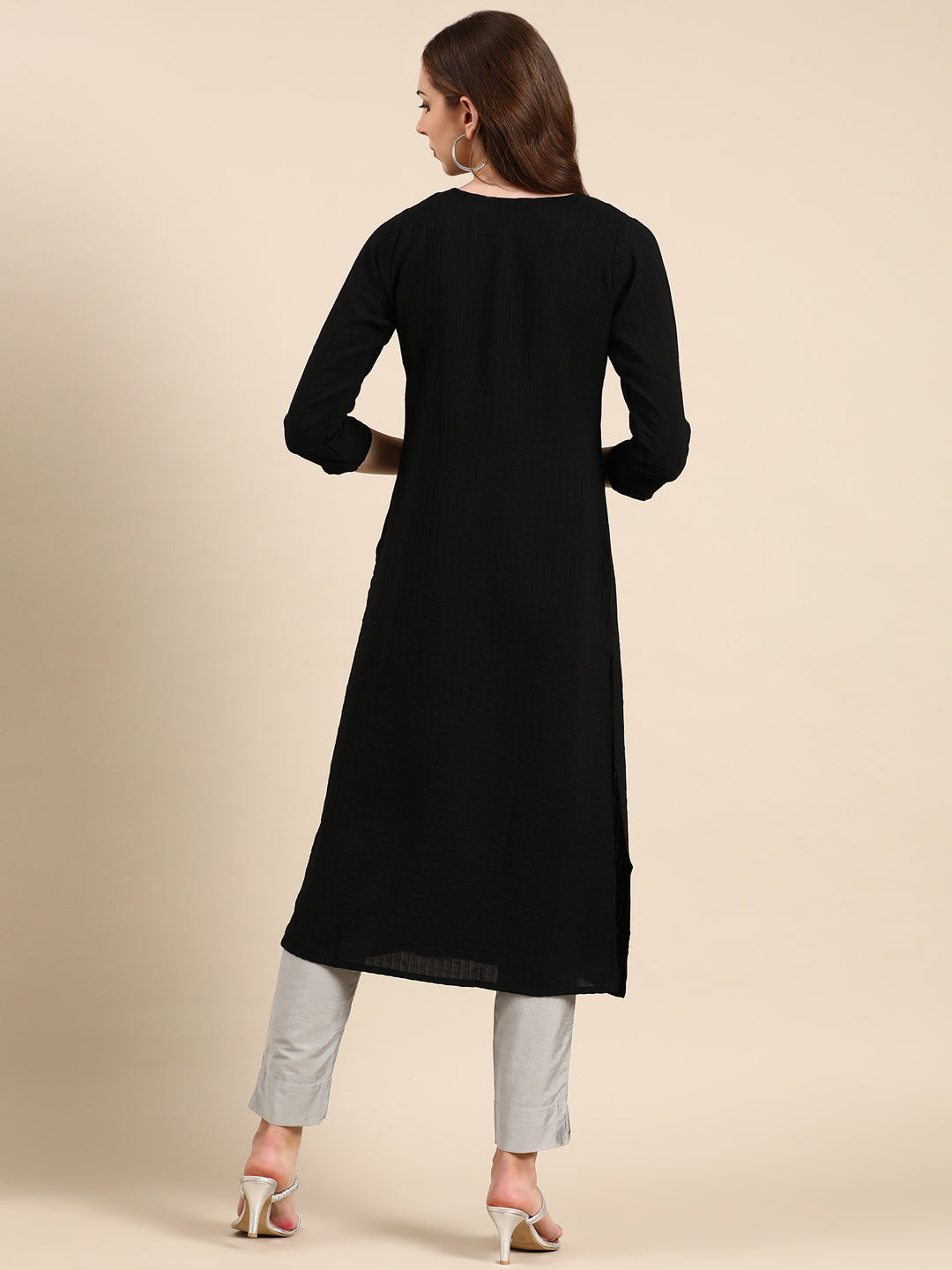 Women Scoop Neck Solid Black Straight Kurta