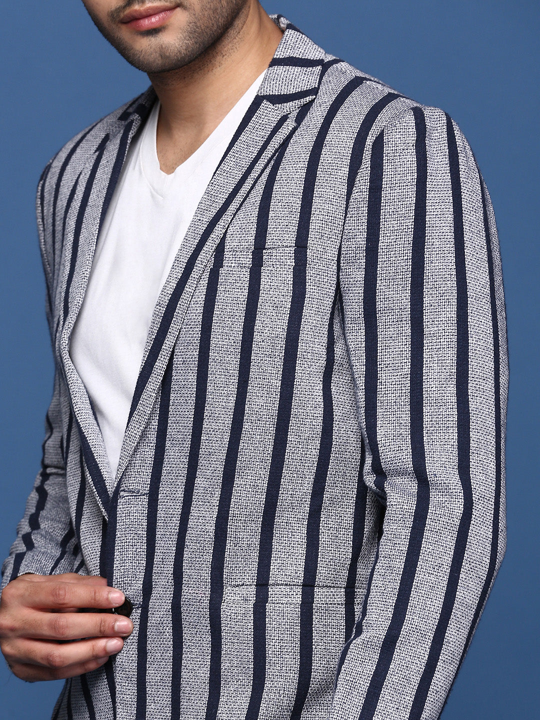 Men Navy Blue Slim Fit Single Breasted Blazer