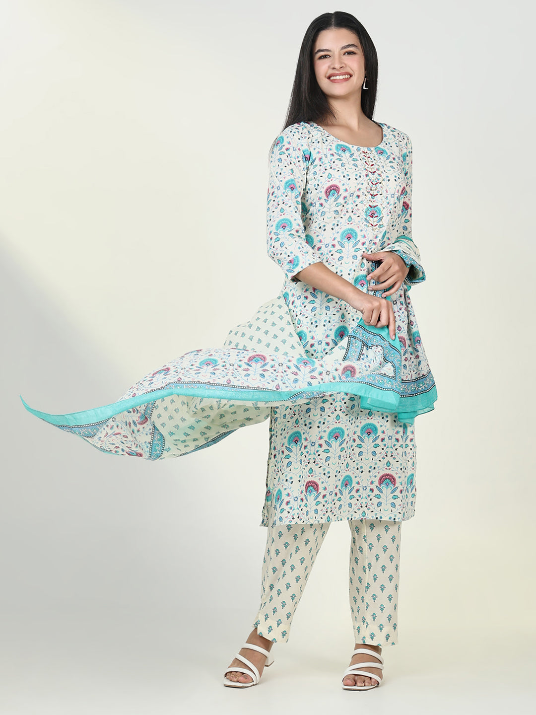 Women Floral Blue Kurta Set with Dupatta