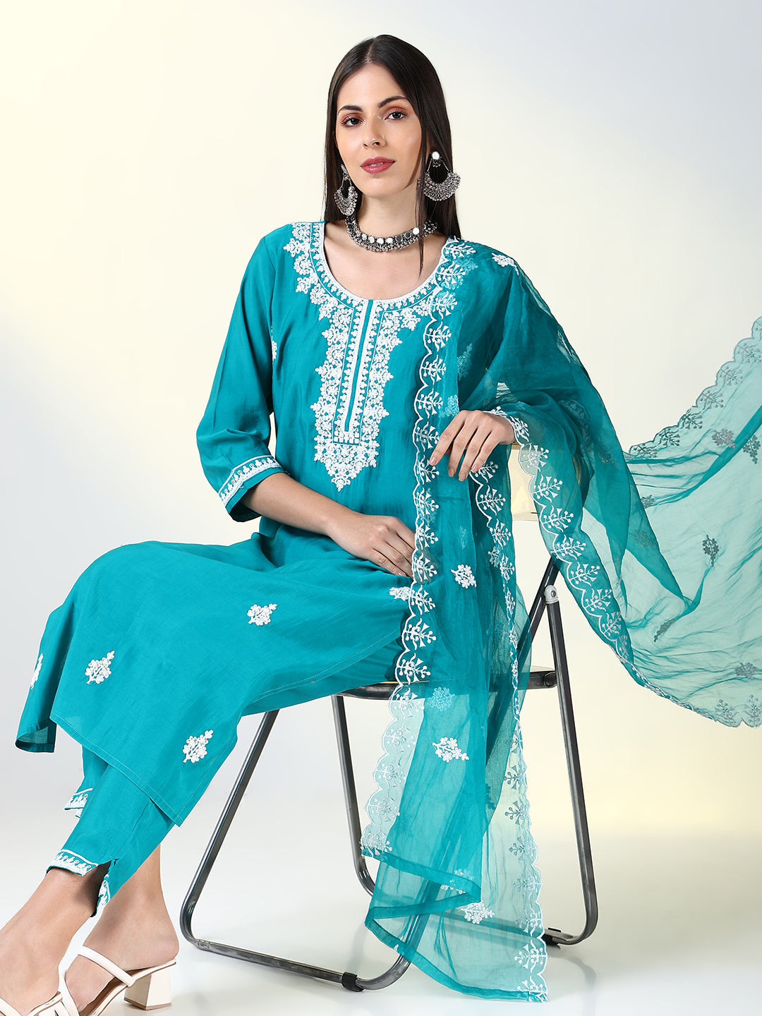 Women Teal Floral Straight Kurta Set with Dupatta