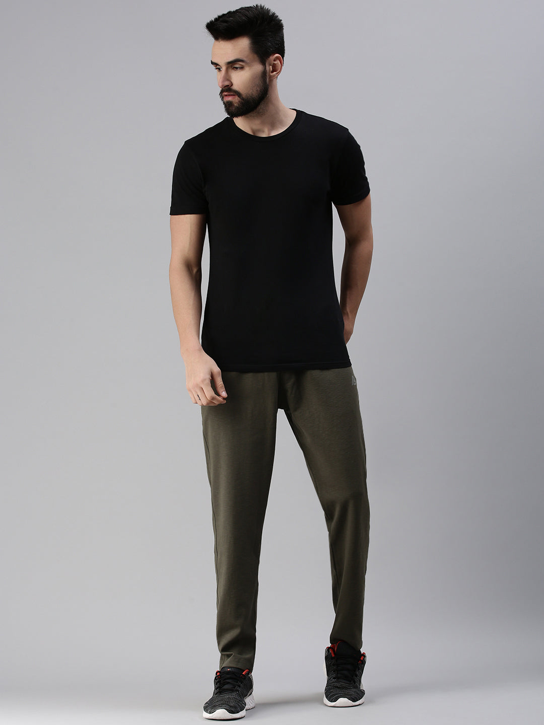 Men Solid Olive Regular Fit Trackpant