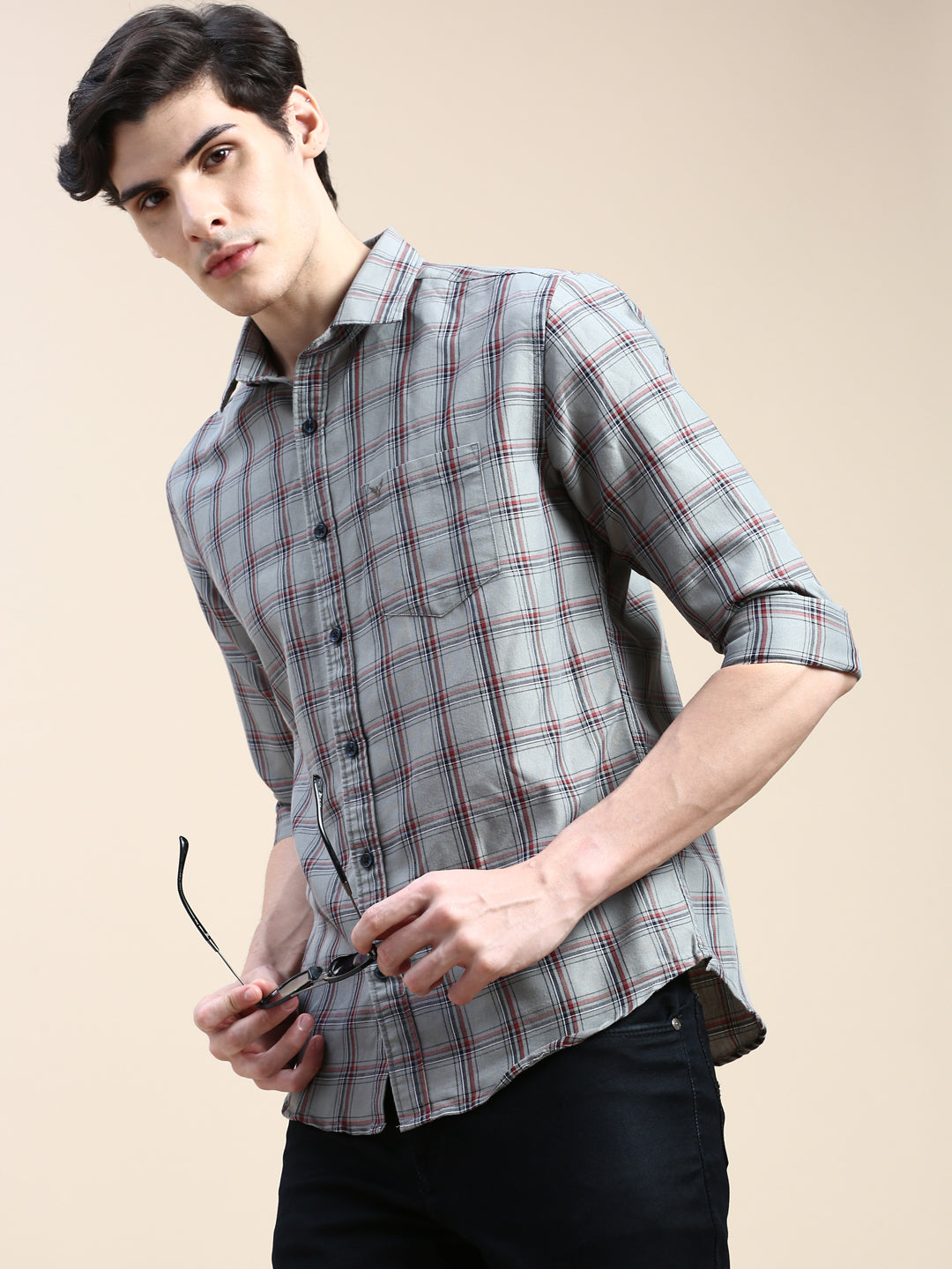 Men Spread Collar Checked Grey Shirt