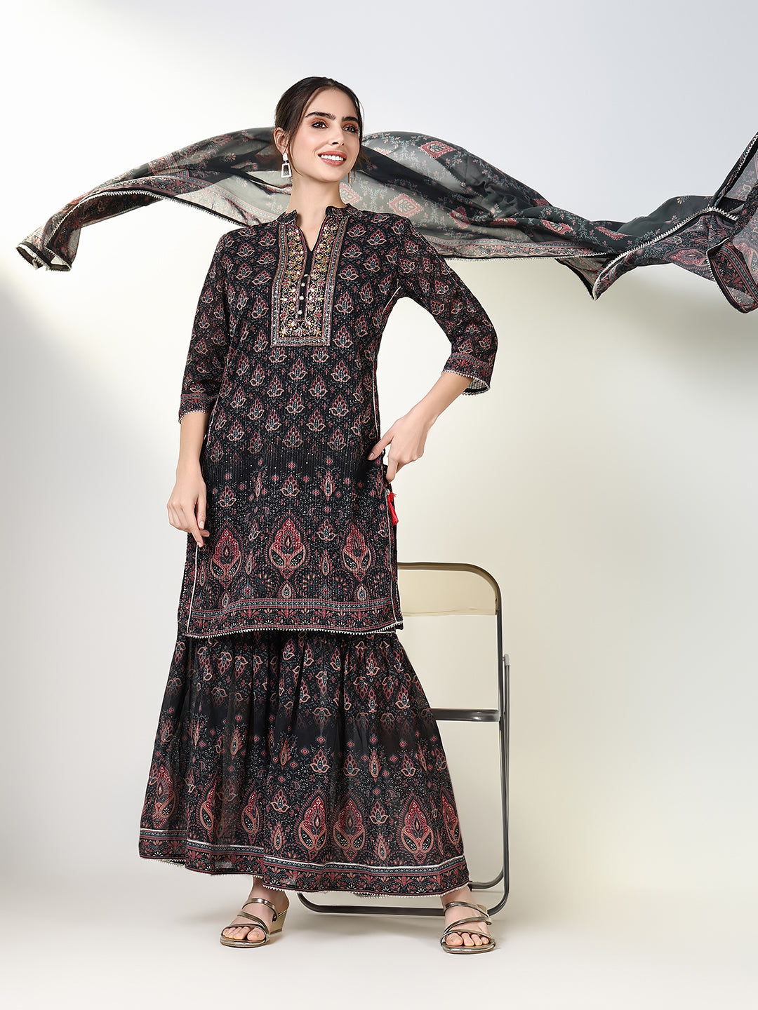 Women Graphic Black Straight Kurta Set with Dupatta