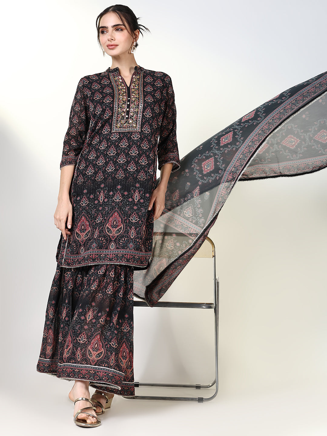 Women Graphic Black Straight Kurta Set with Dupatta