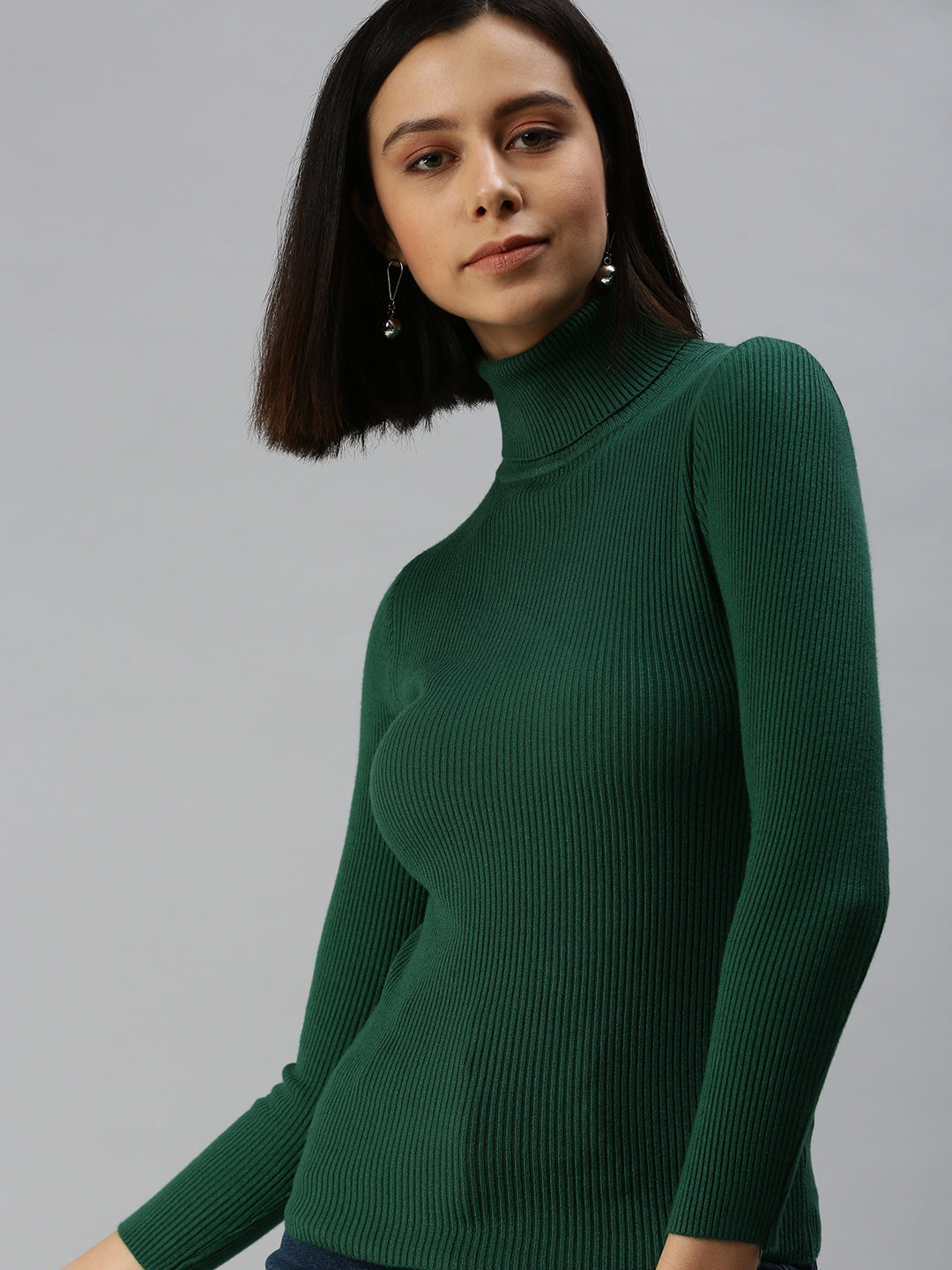 Women High Neck Solid Green Fitted Top