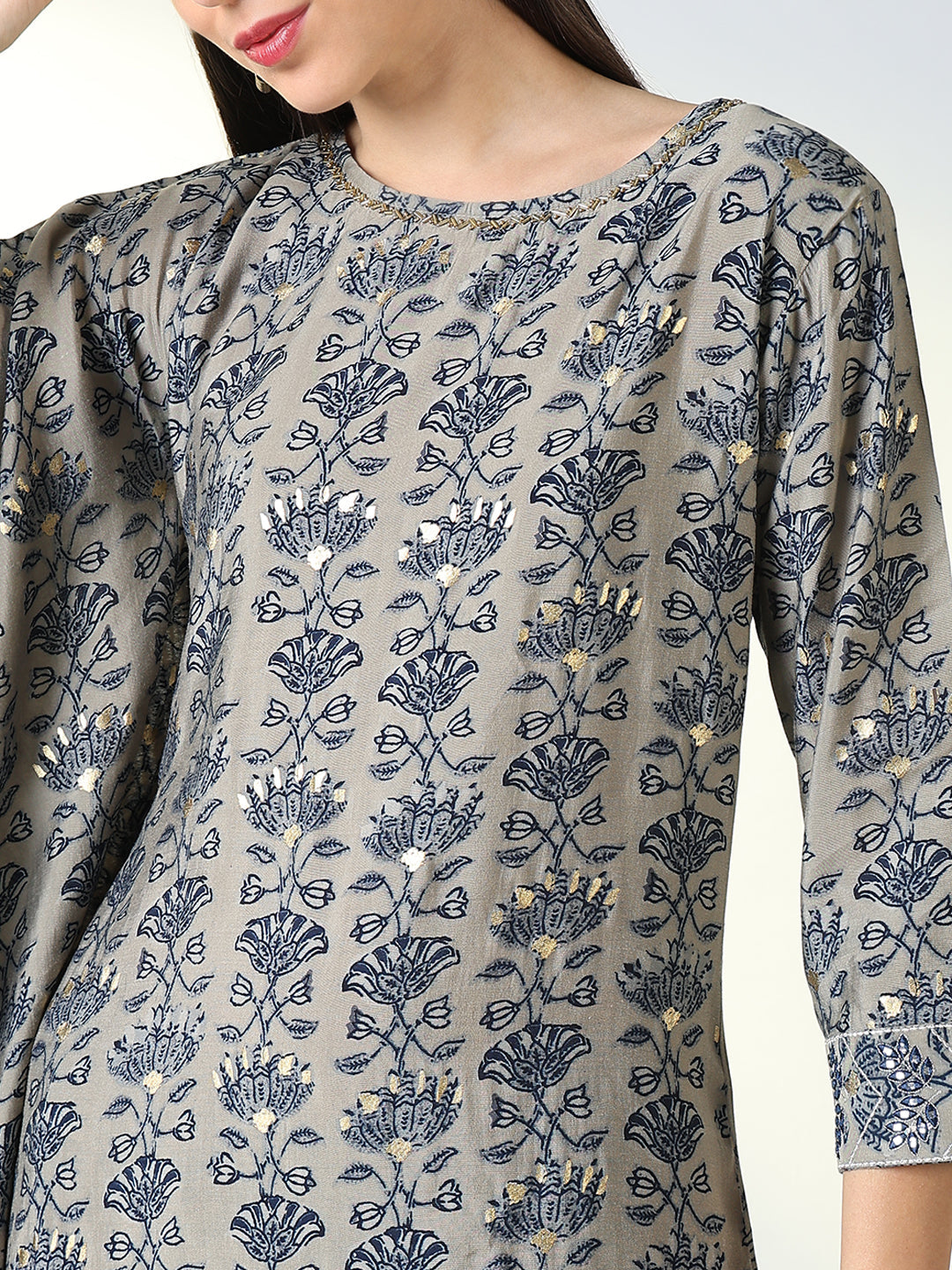 Women Grey Floral Asymmetric Kurta Set