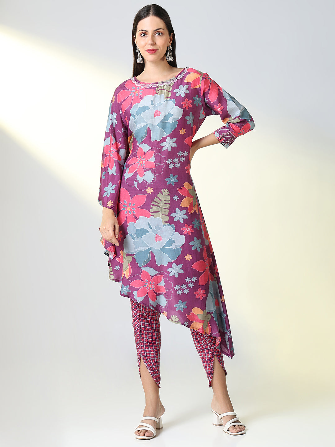 Women Purple Floral Asymmetric Kurta Set