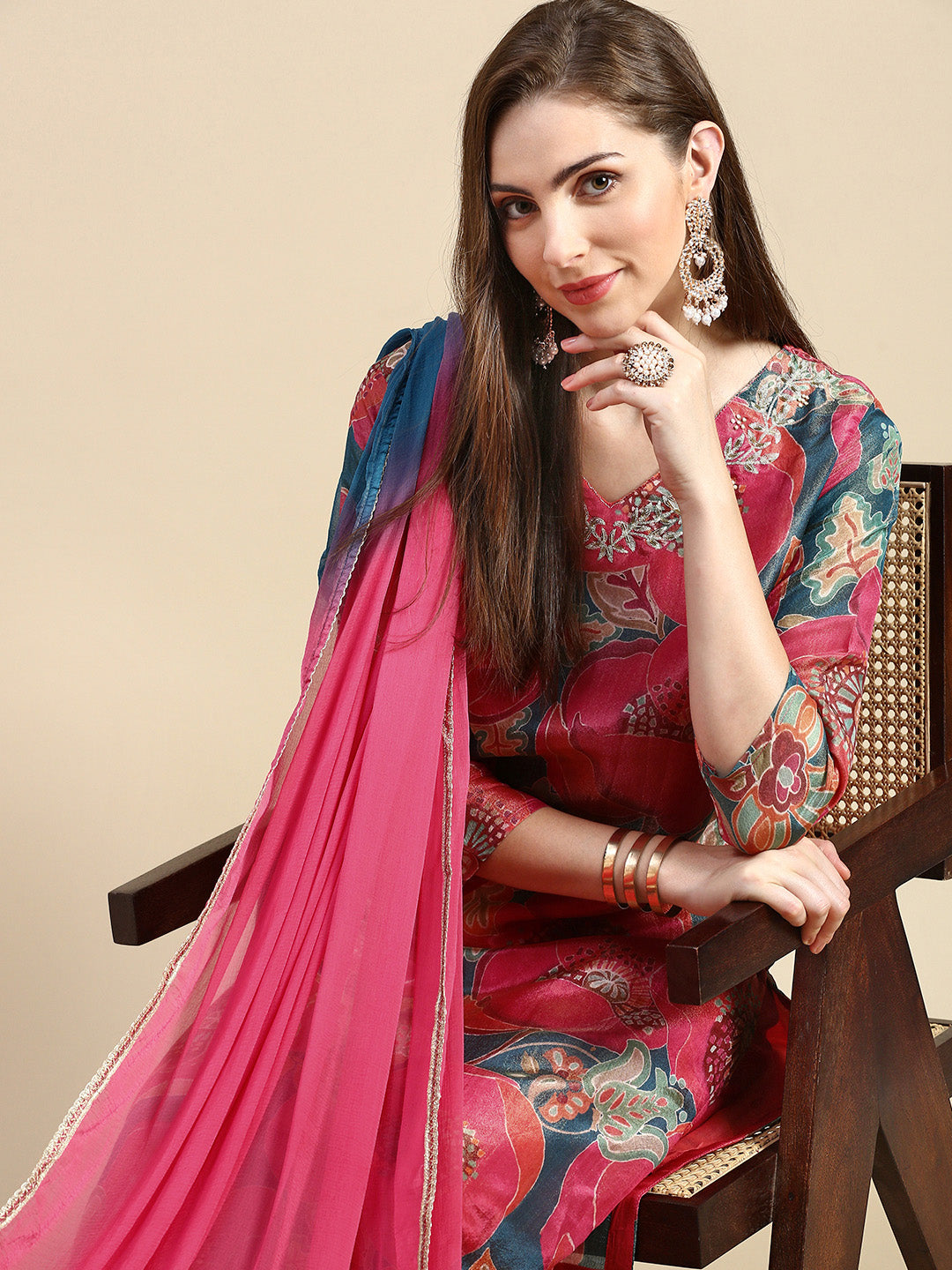 Women Floral Coral Straight Kurta Set with Dupatta