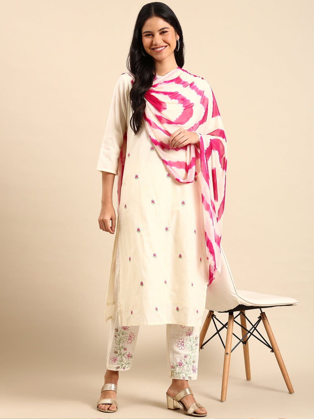 Women Solid Cream Straight Kurta Set with Dupatta