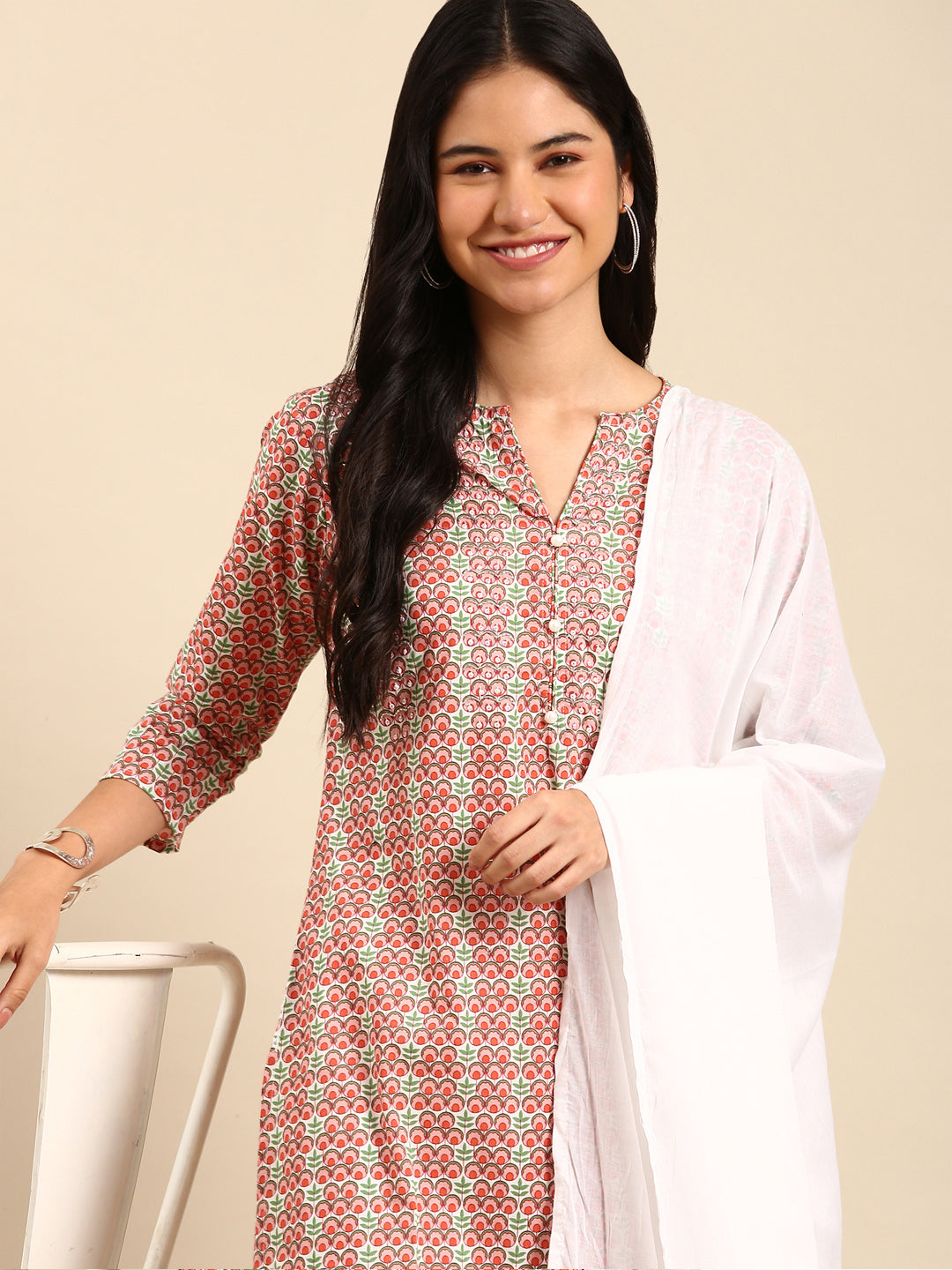 Women Floral Peach Straight Kurta Set with Dupatta