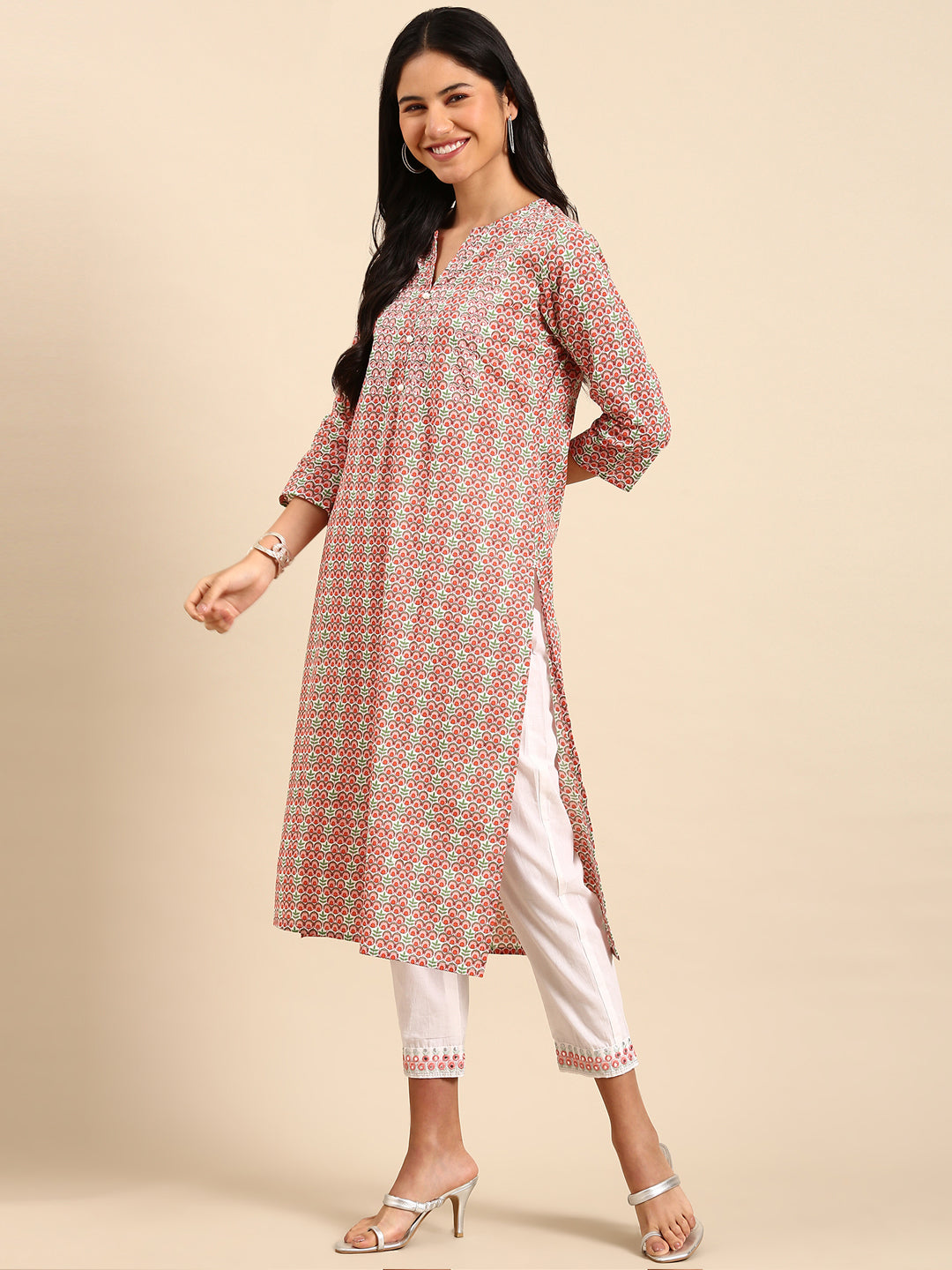 Women Floral Peach Straight Kurta Set with Dupatta