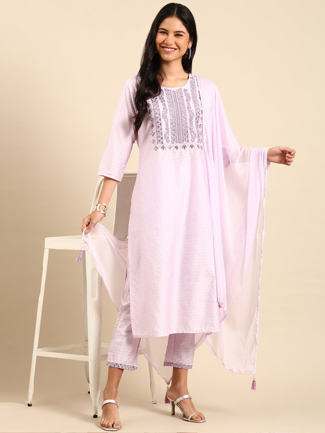 Women Solid Purple Straight Kurta Set with Dupatta