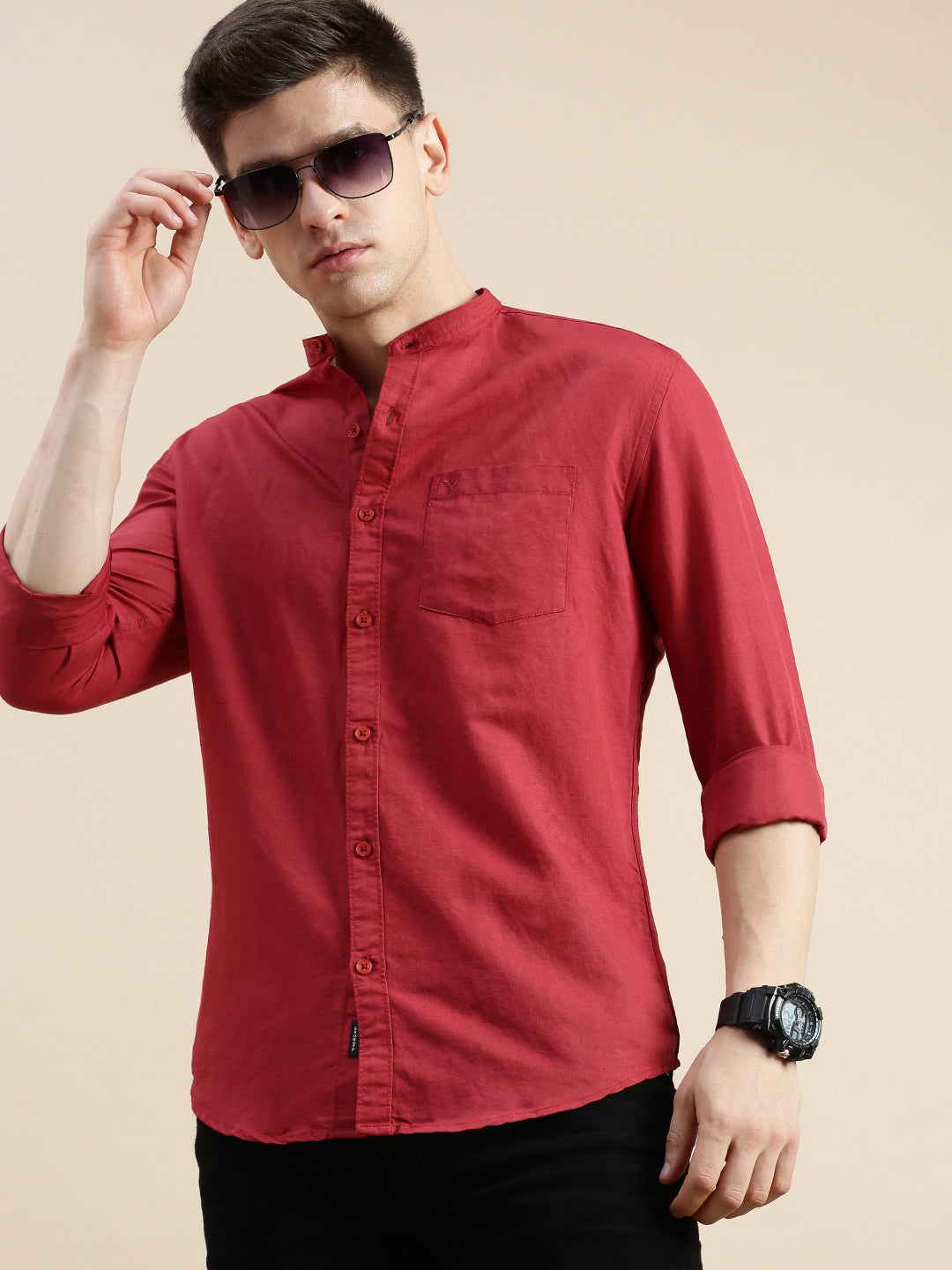 Men Mandarin Collar Solid Maroon Shirt