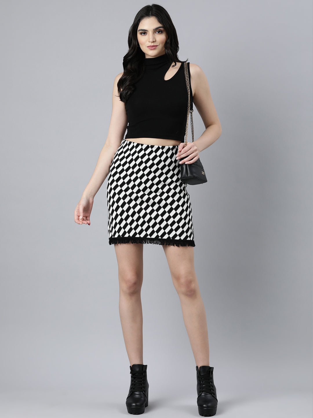 Women Geometric Pencil Black Mini Skirt