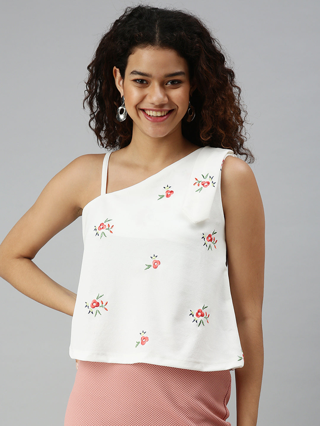 Women's Solid White Top