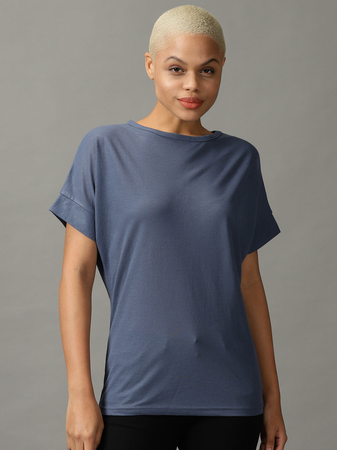 Women's Blue Solid Top