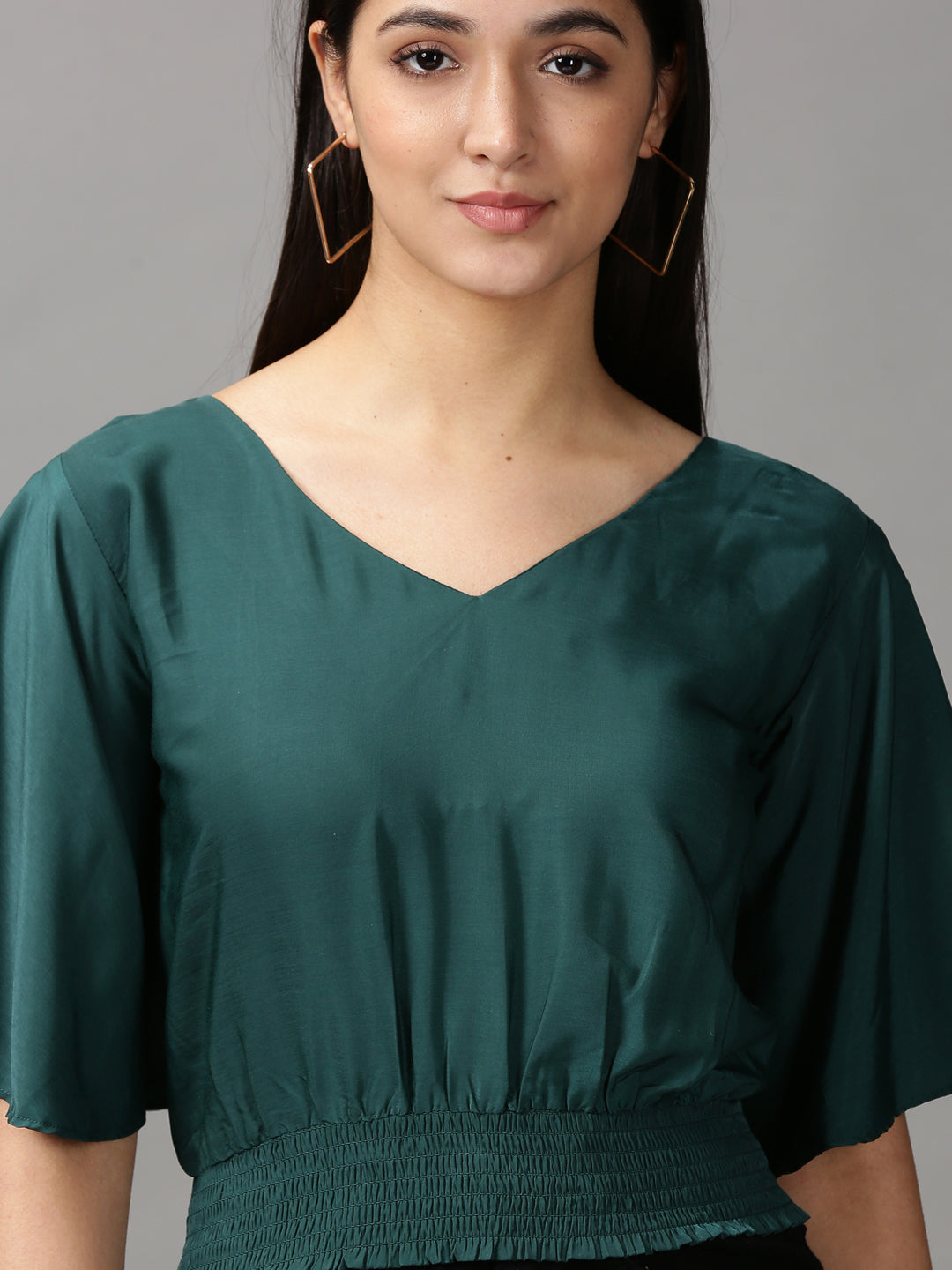 Women's Green Solid Cinched Waist Crop Top