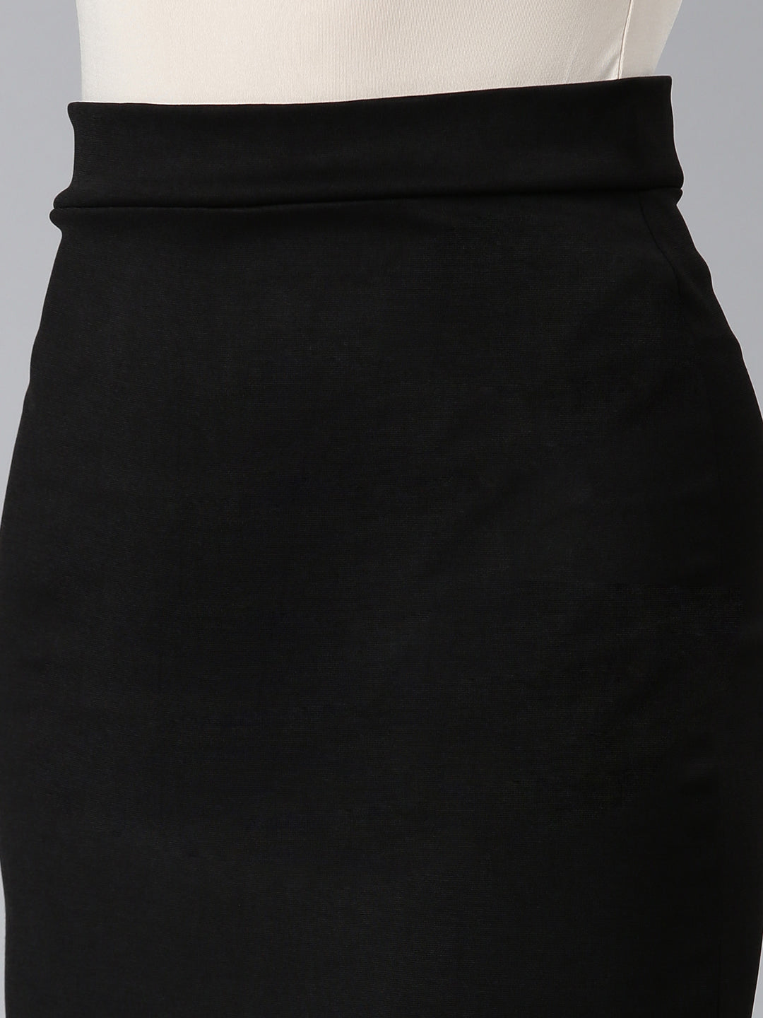 Women Black Solid Pencil Skirt