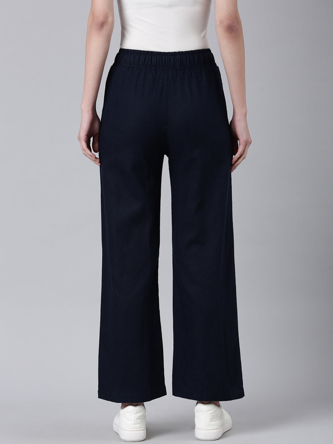 Women Navy Blue Solid Parallel Trouser