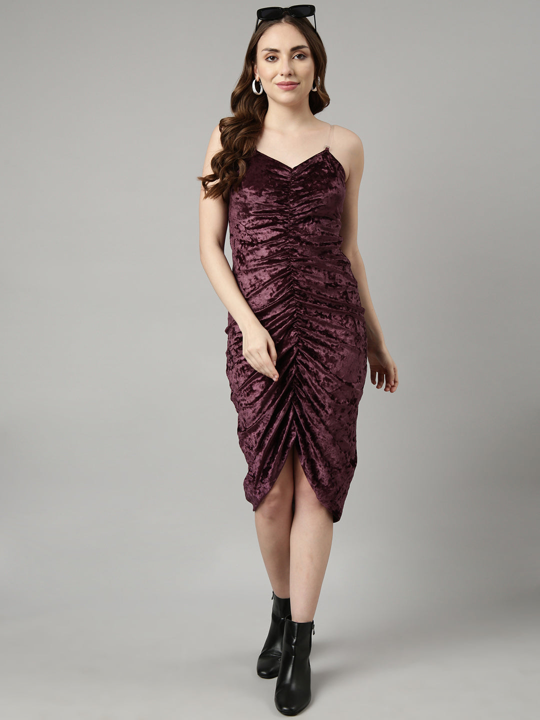 Women Purple Solid Sheath Dress