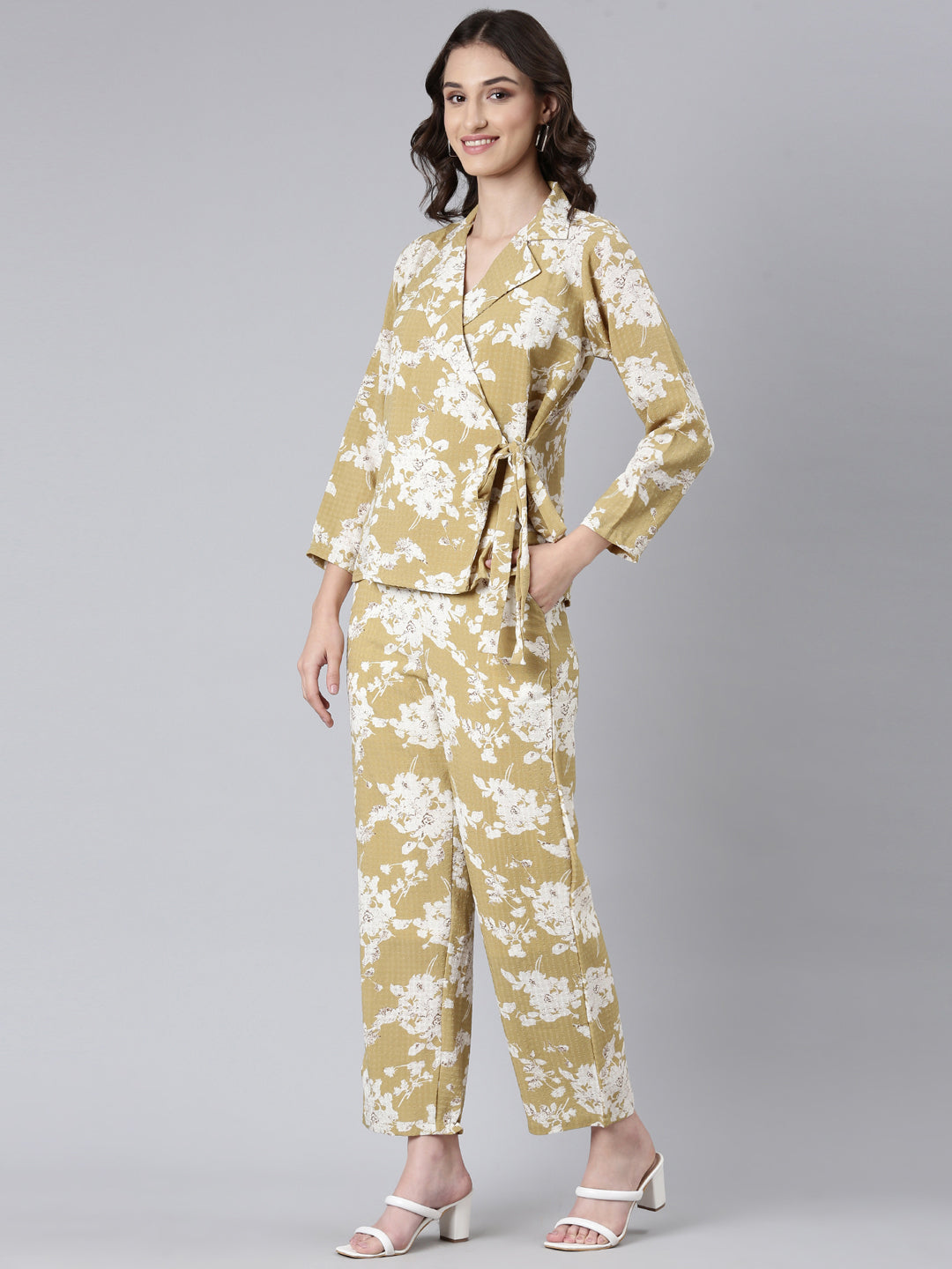 Women Mustard Printed Co-Ords