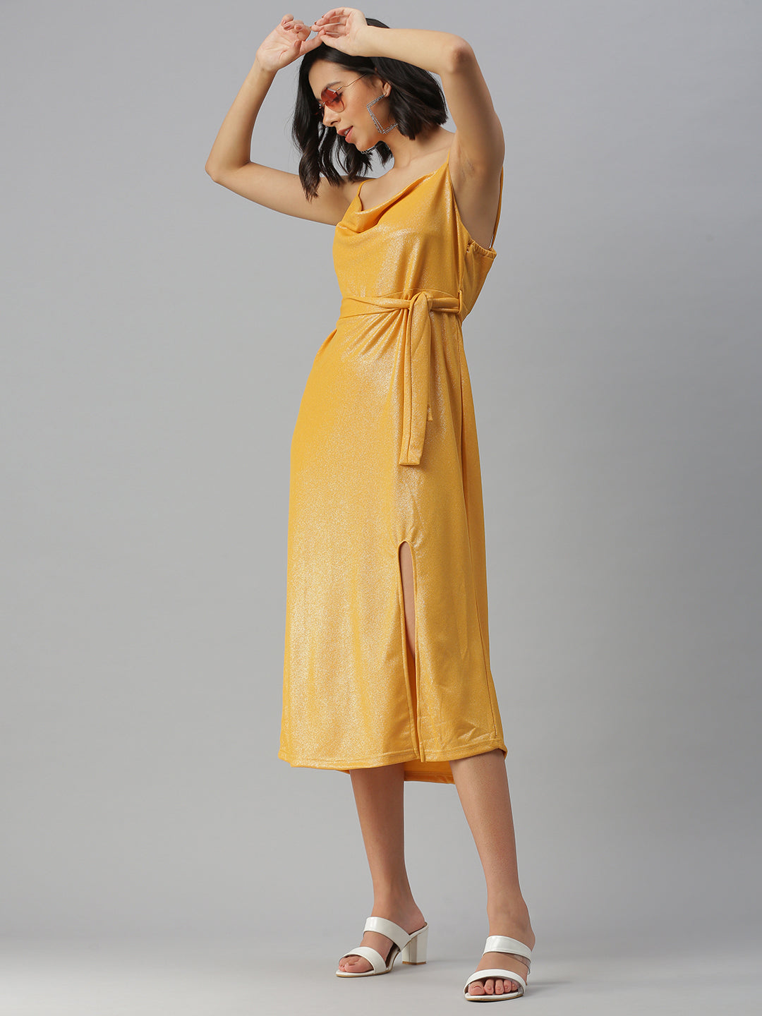 Women's Yellow Solid Sheath Dress