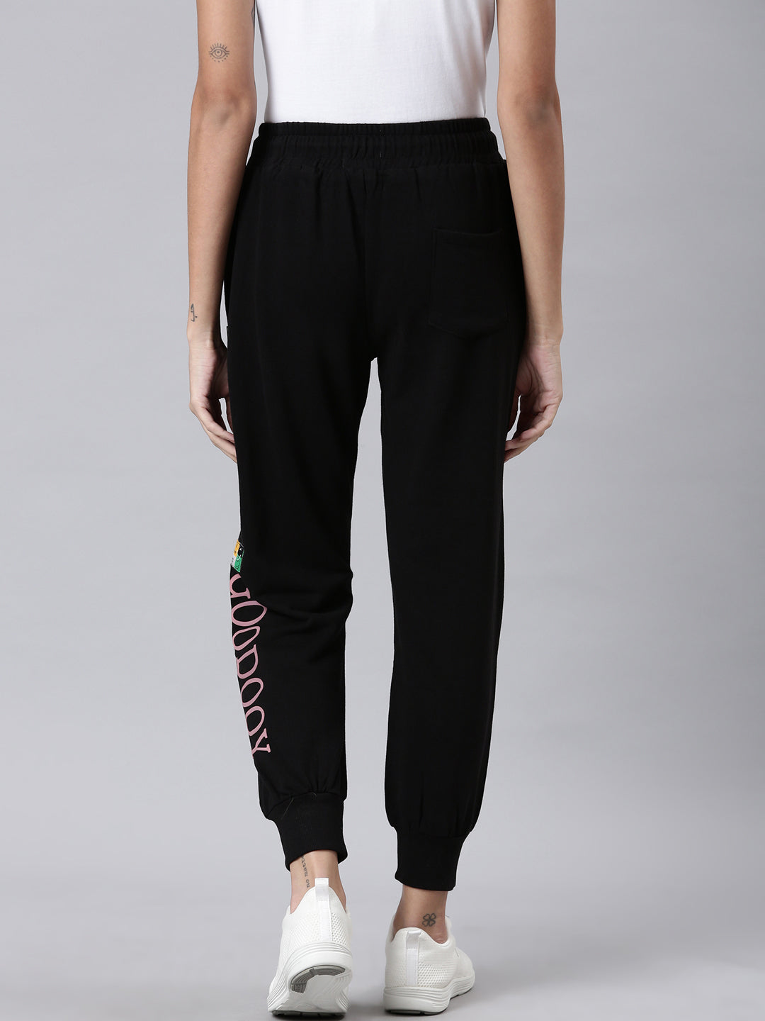 Women Black Solid Track Pant