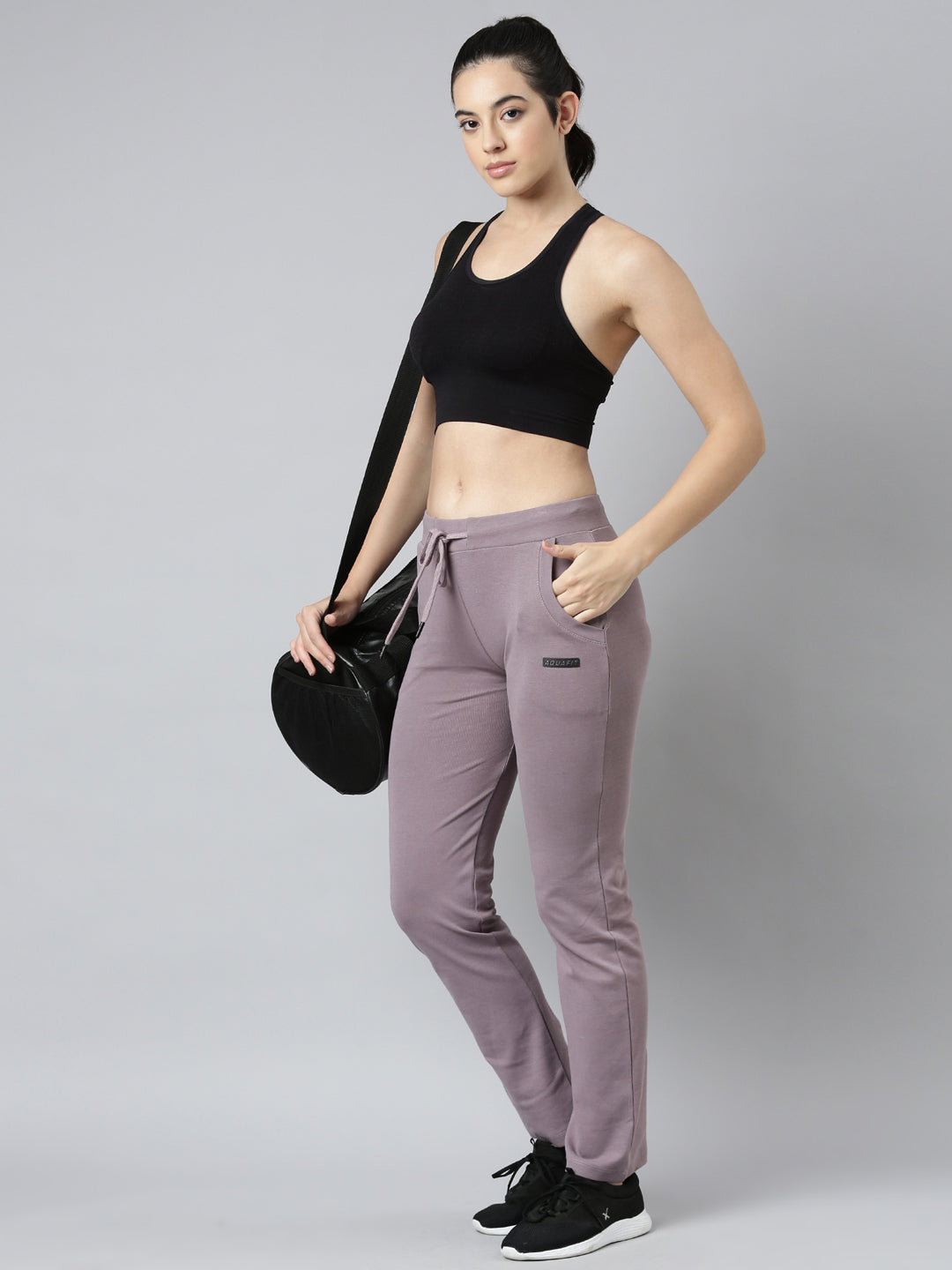 Women Solid Slim Fit Lavender Track Pant