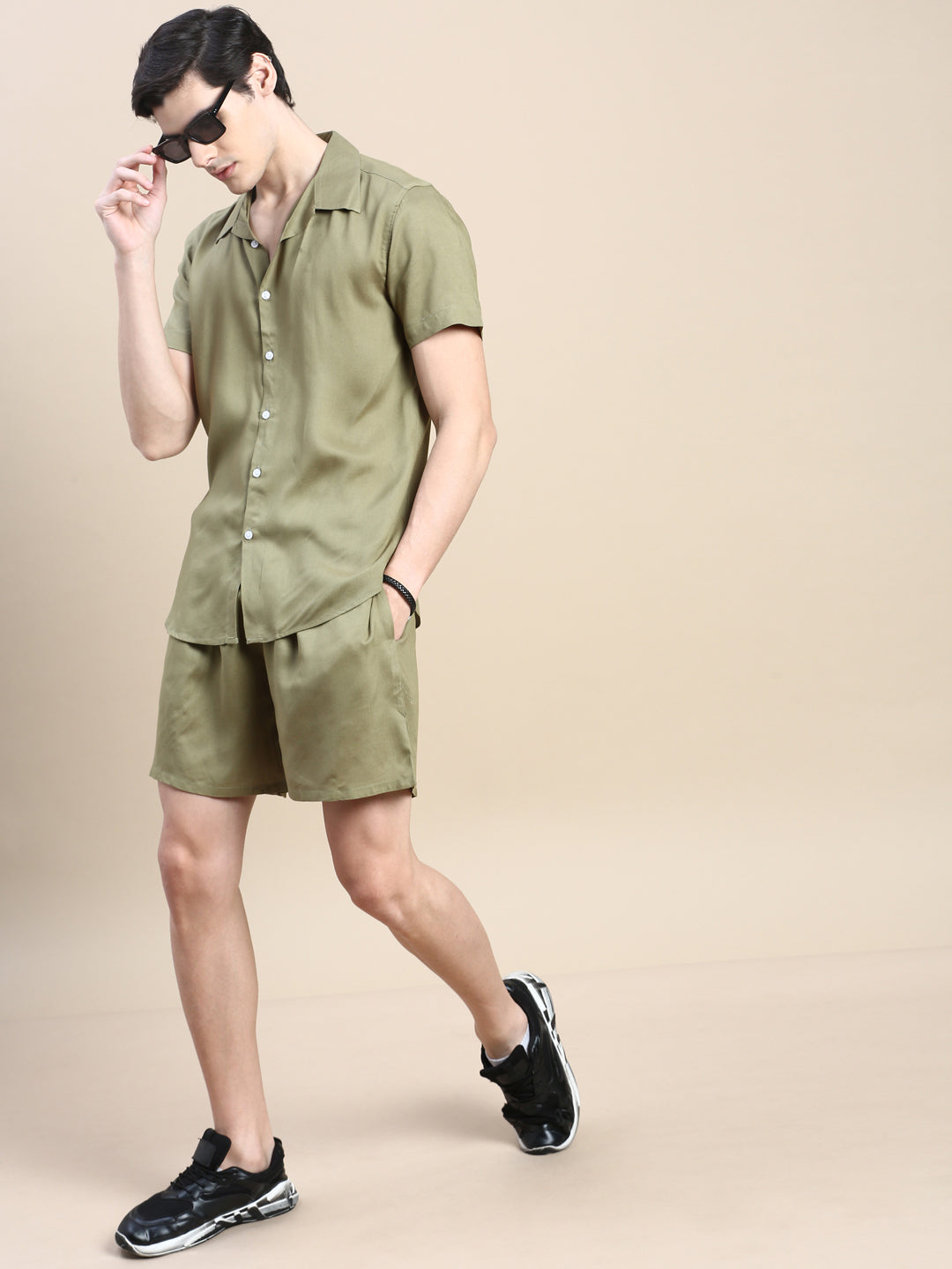 Men Green Solid Casual Co ord Set