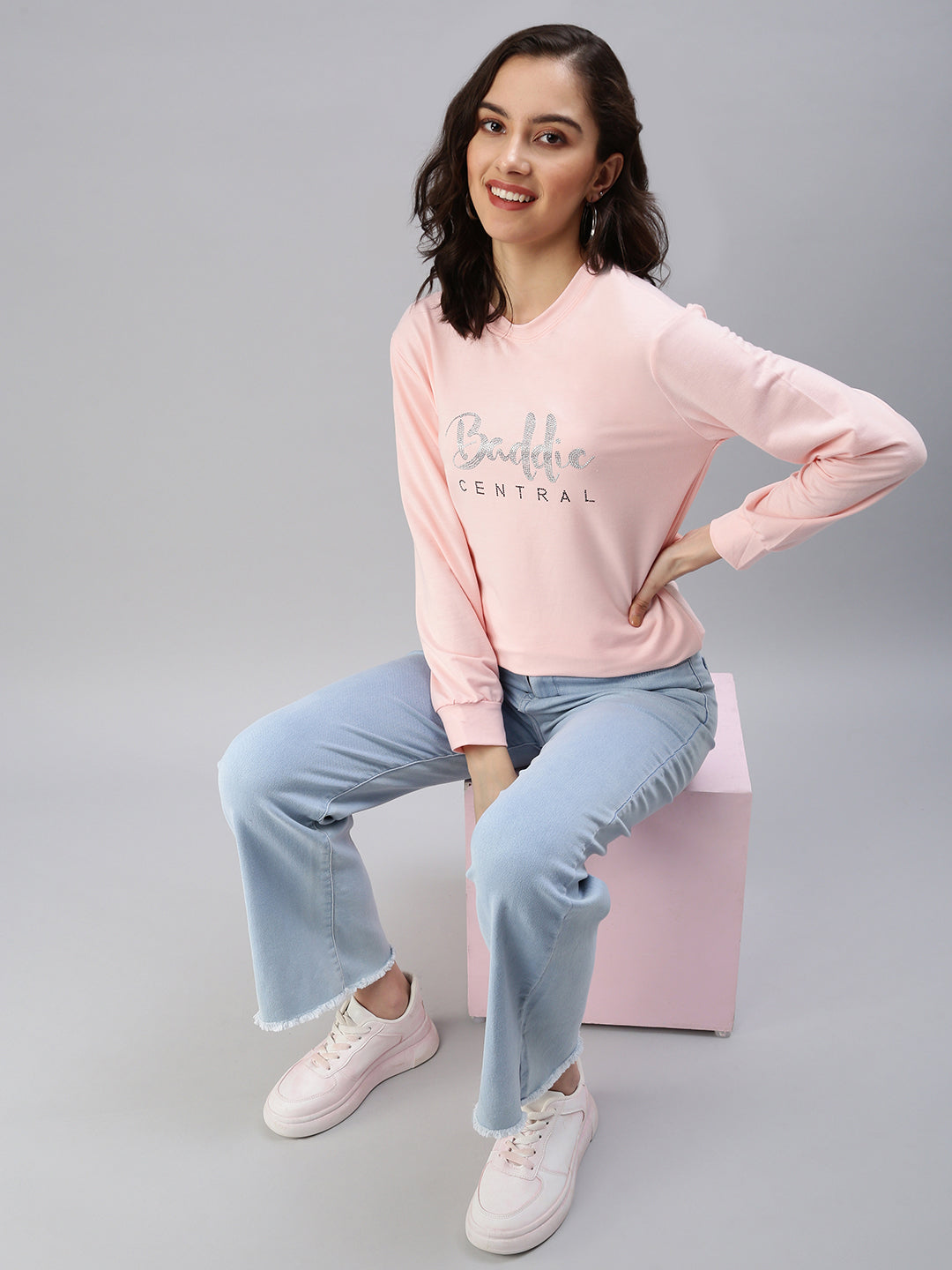 Women's Pink Solid SweatShirt