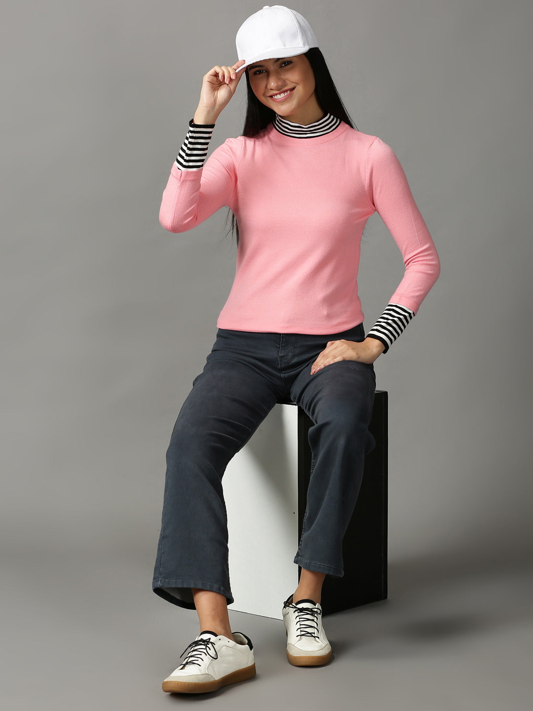 Women's Pink Solid Top