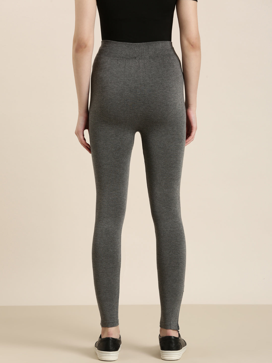 Women Grey Solid Leggings