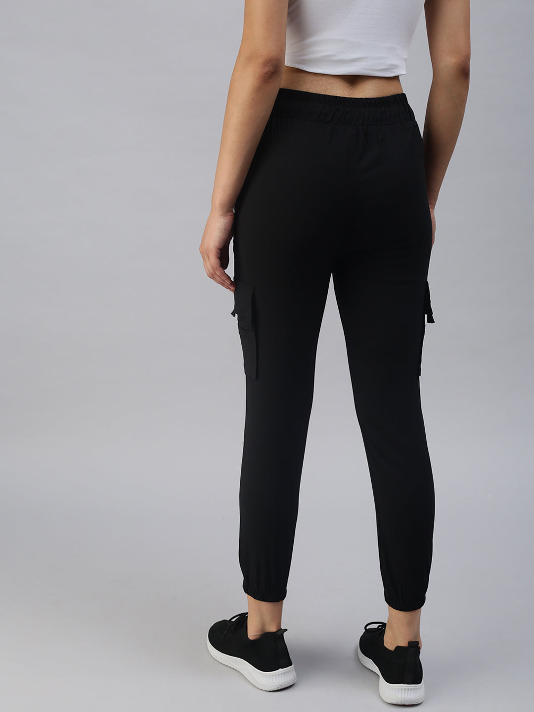Women's Black Solid Joggers Track Pant