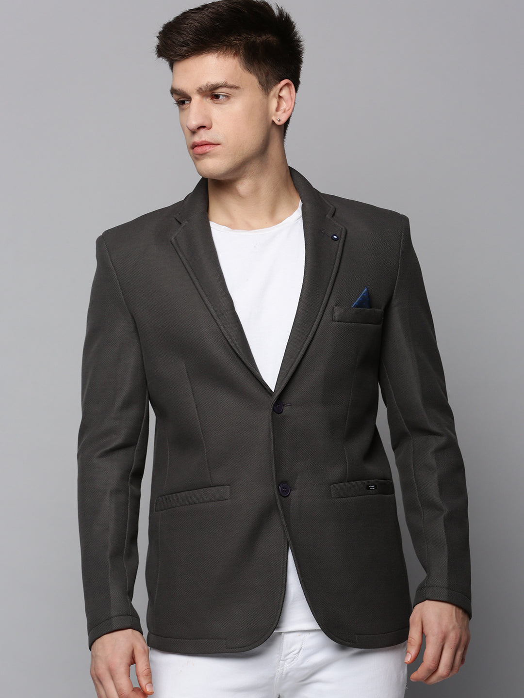 Men Grey Solid Blazer