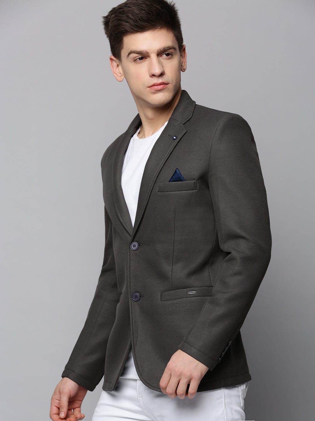 Men Grey Solid Blazer