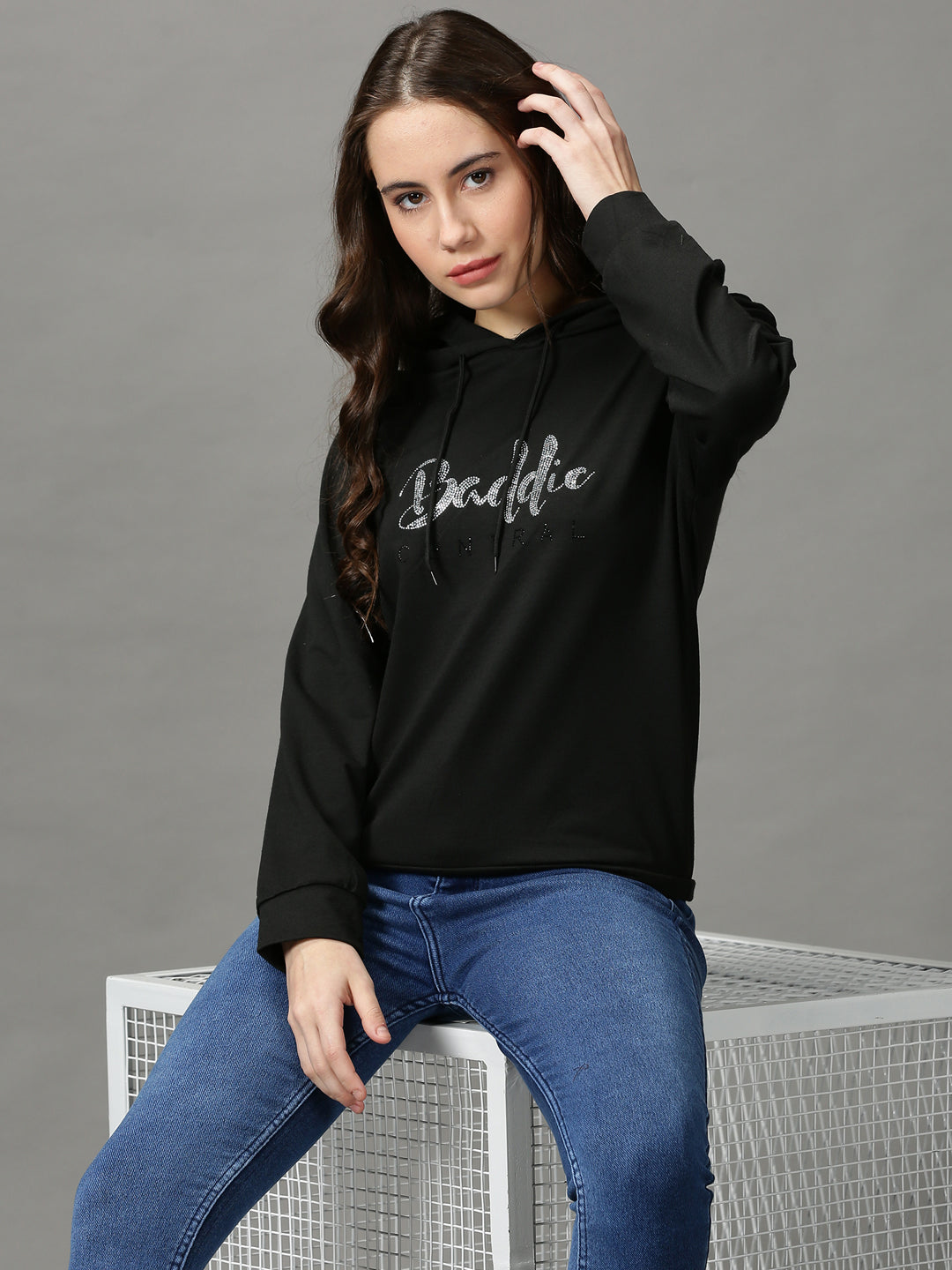 Women's Black Solid Sweatshirt