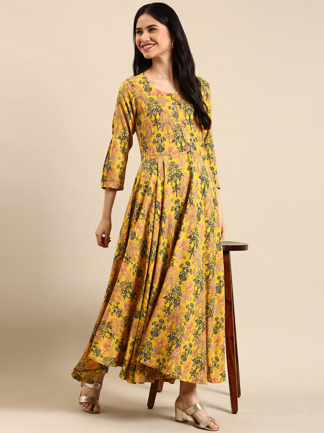 Women's Yellow Embellished Anarkali Kurta